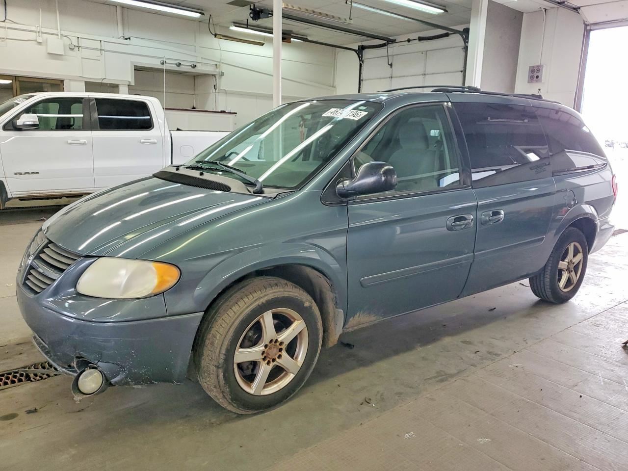 2006 Dodge Grand Caravan sxt