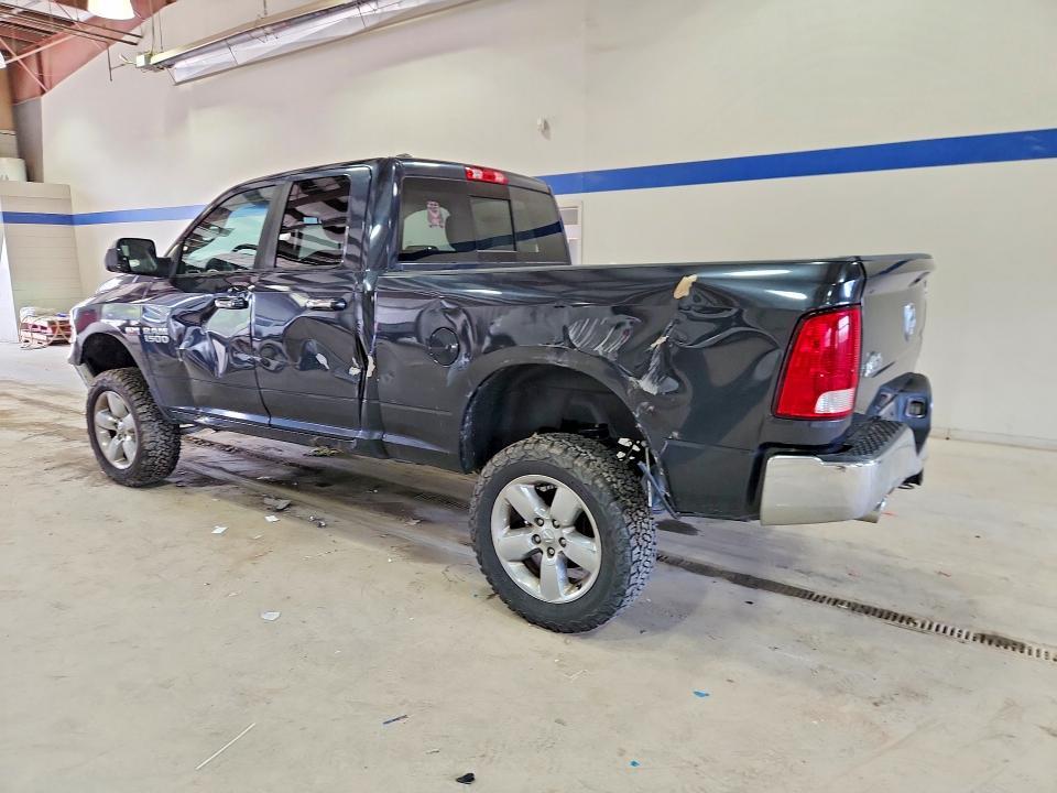 2016 Dodge RAM 1500 SLT
