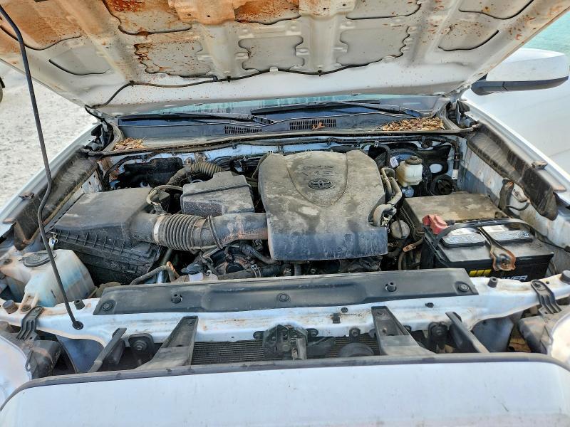2022 Toyota Tacoma SR V6