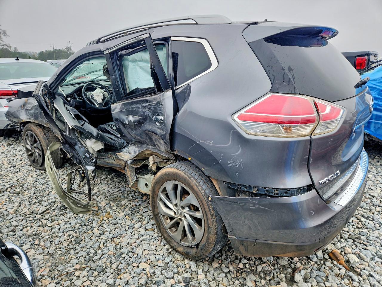 2015 Nissan Rogue sl