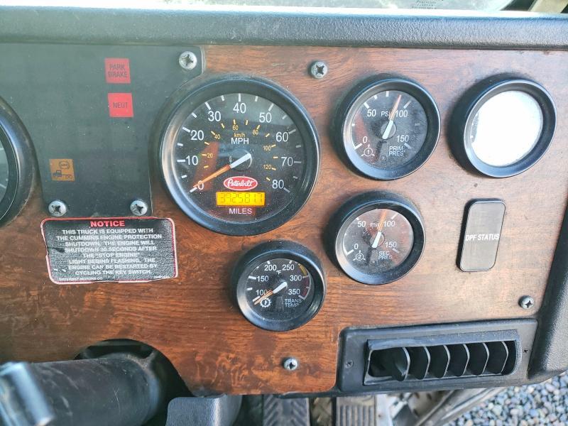 2009 Peterbilt 320 Refuse Truck