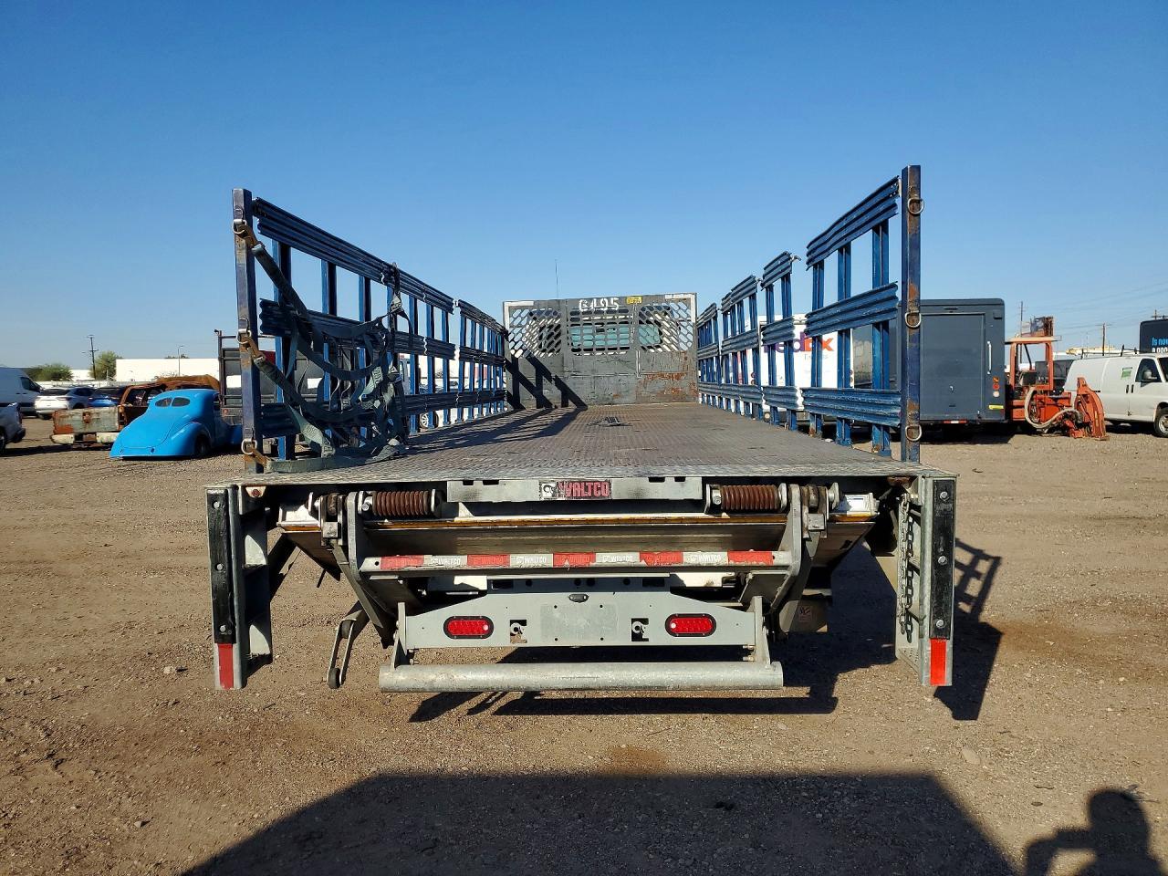 2019 Freightliner Business Class M2 Flatbed Truck