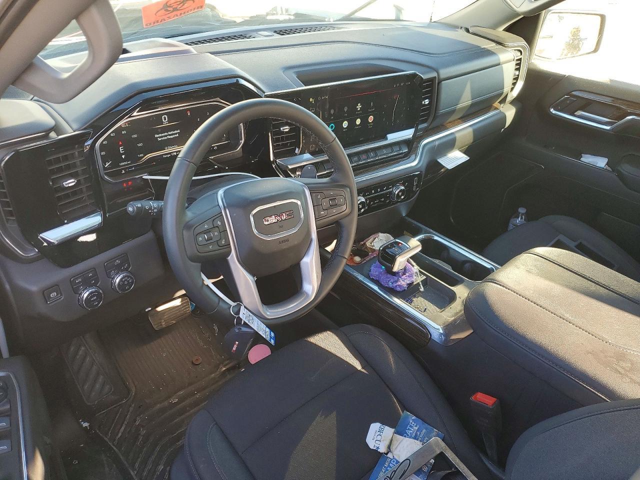 2024 GMC Sierra K1500 Elevation