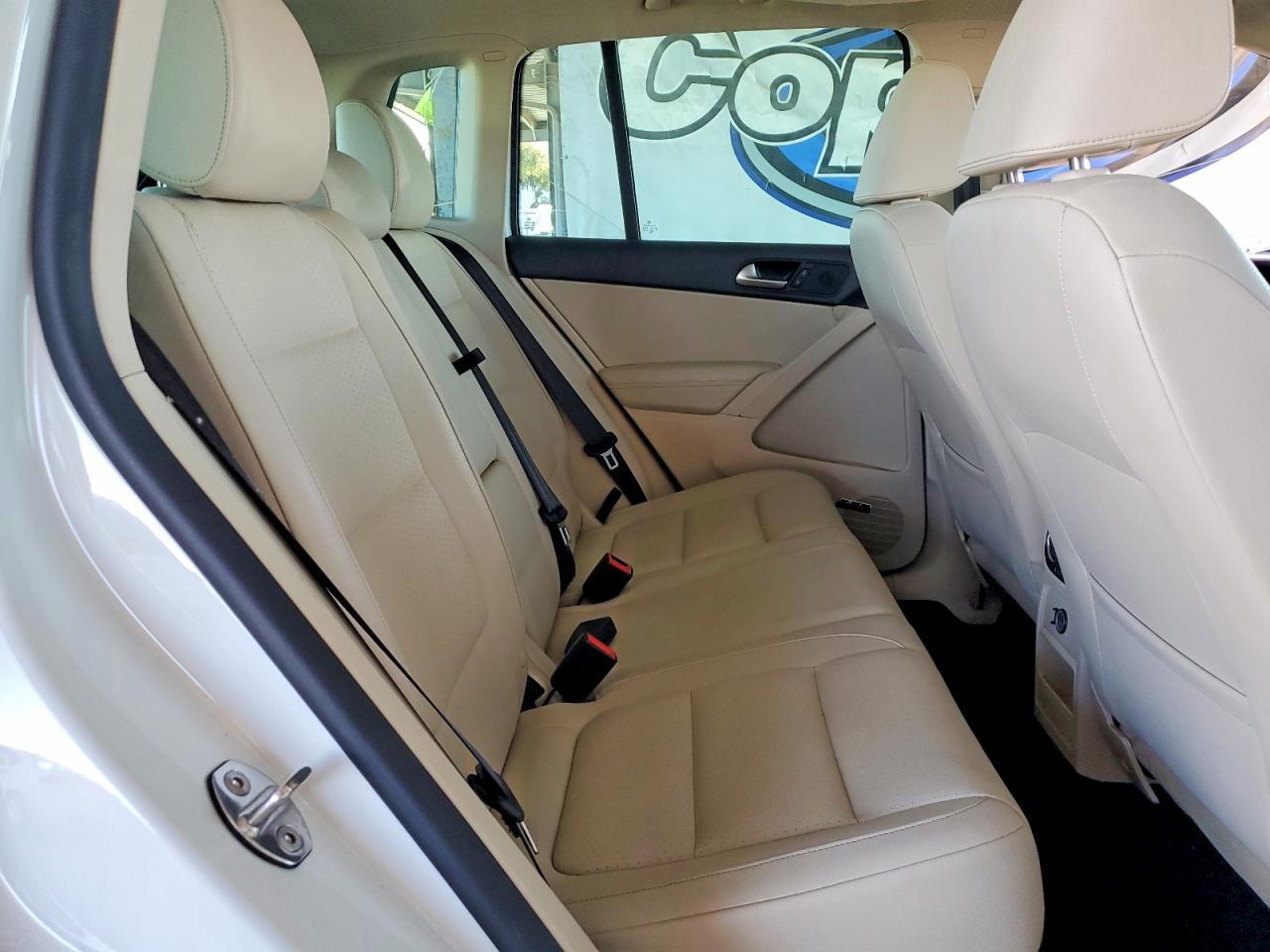 2015 Volkswagen Tiguan s