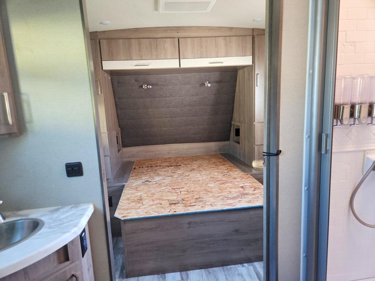2022 Grand Design Imagine-Camper
