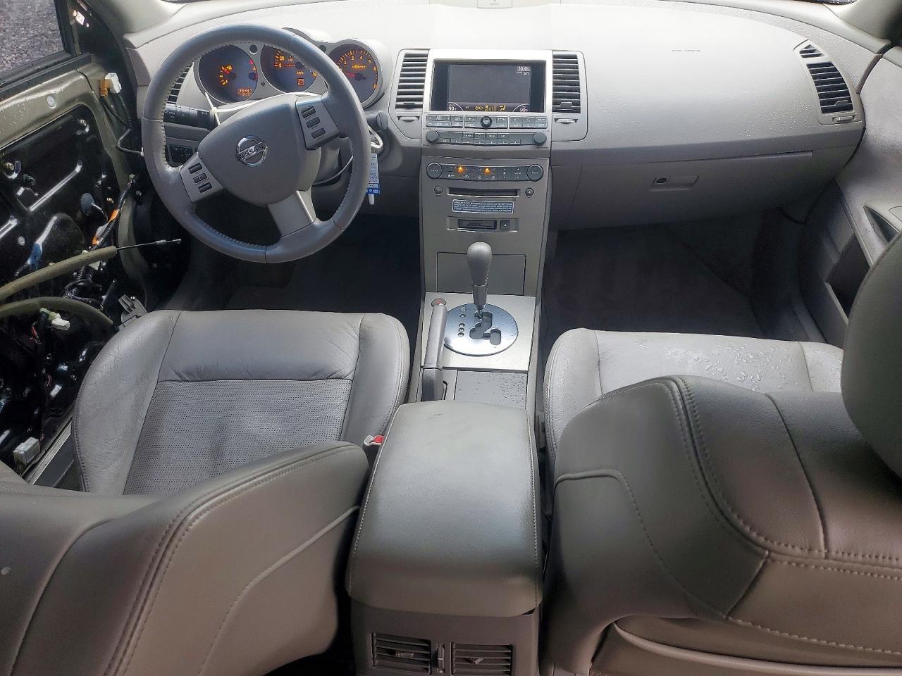 2004 Nissan Maxima 3.5 se