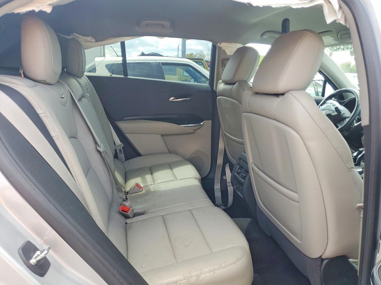 2020 Cadillac XT4 Premium Luxury
