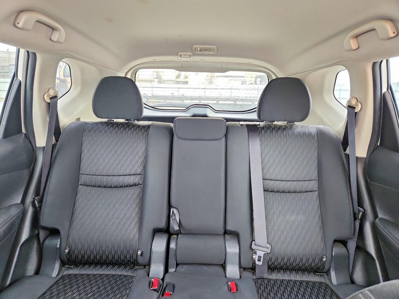 2019 Nissan Rogue sv