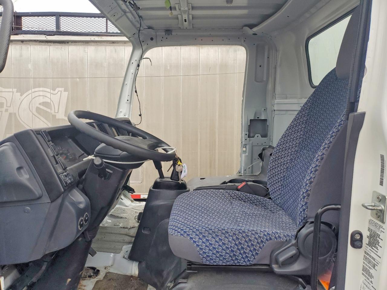 2023 Chevrolet 4500 BOX Truck