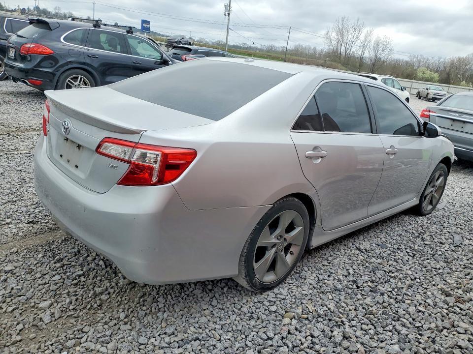 2014 Toyota Camry se V6