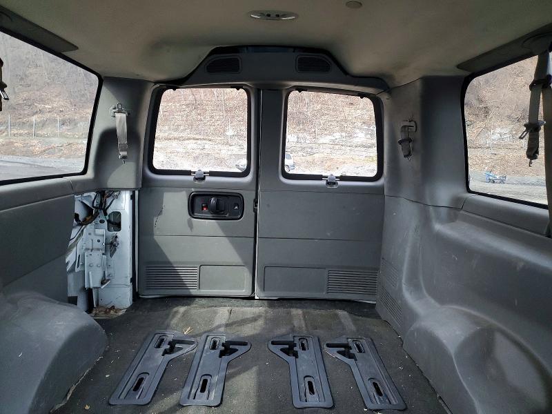 2018 Chevrolet Express G3500 LT