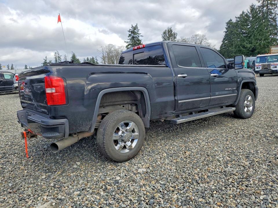 2015 GMC Sierra K3500 Denali