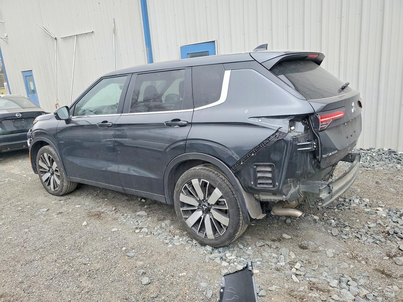 2025 Mitsubishi Outlander se
