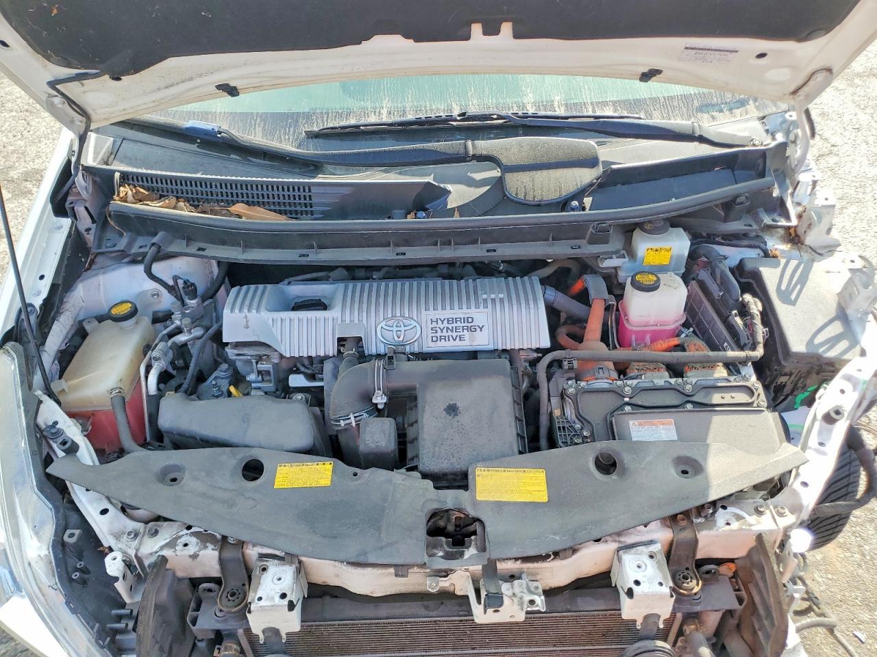 2013 Toyota Prius v Three