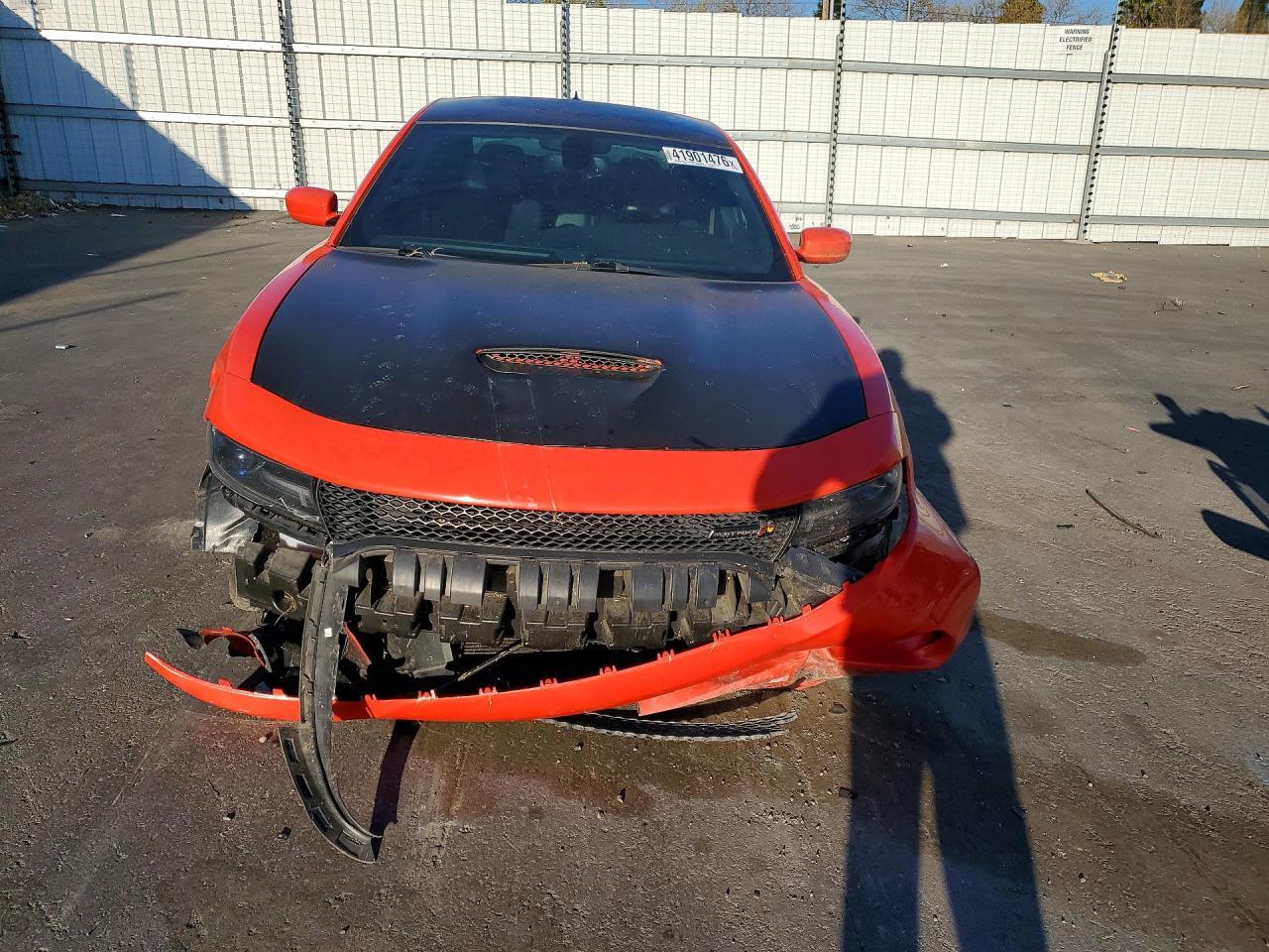 2016 Dodge Charger r