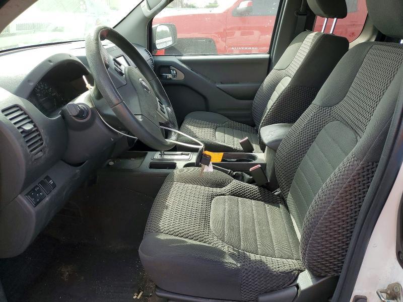 2019 Nissan Frontier sv V6