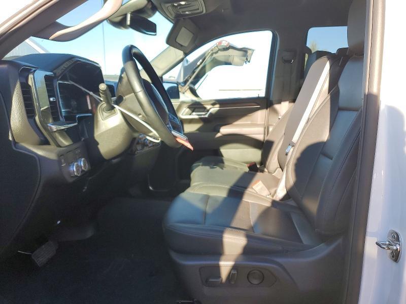 2025 GMC Sierra C1500 SLT