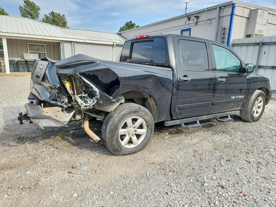 2012 Nissan Titan s