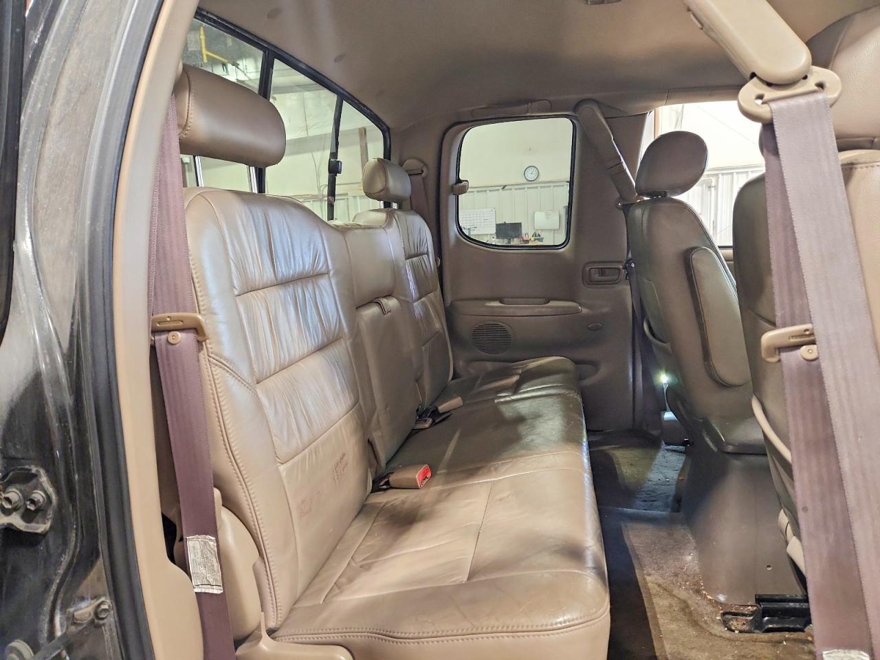 2002 Toyota Tundra Limited V8