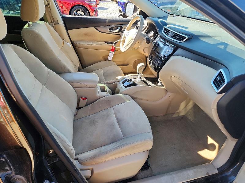 2015 Nissan Rogue sv