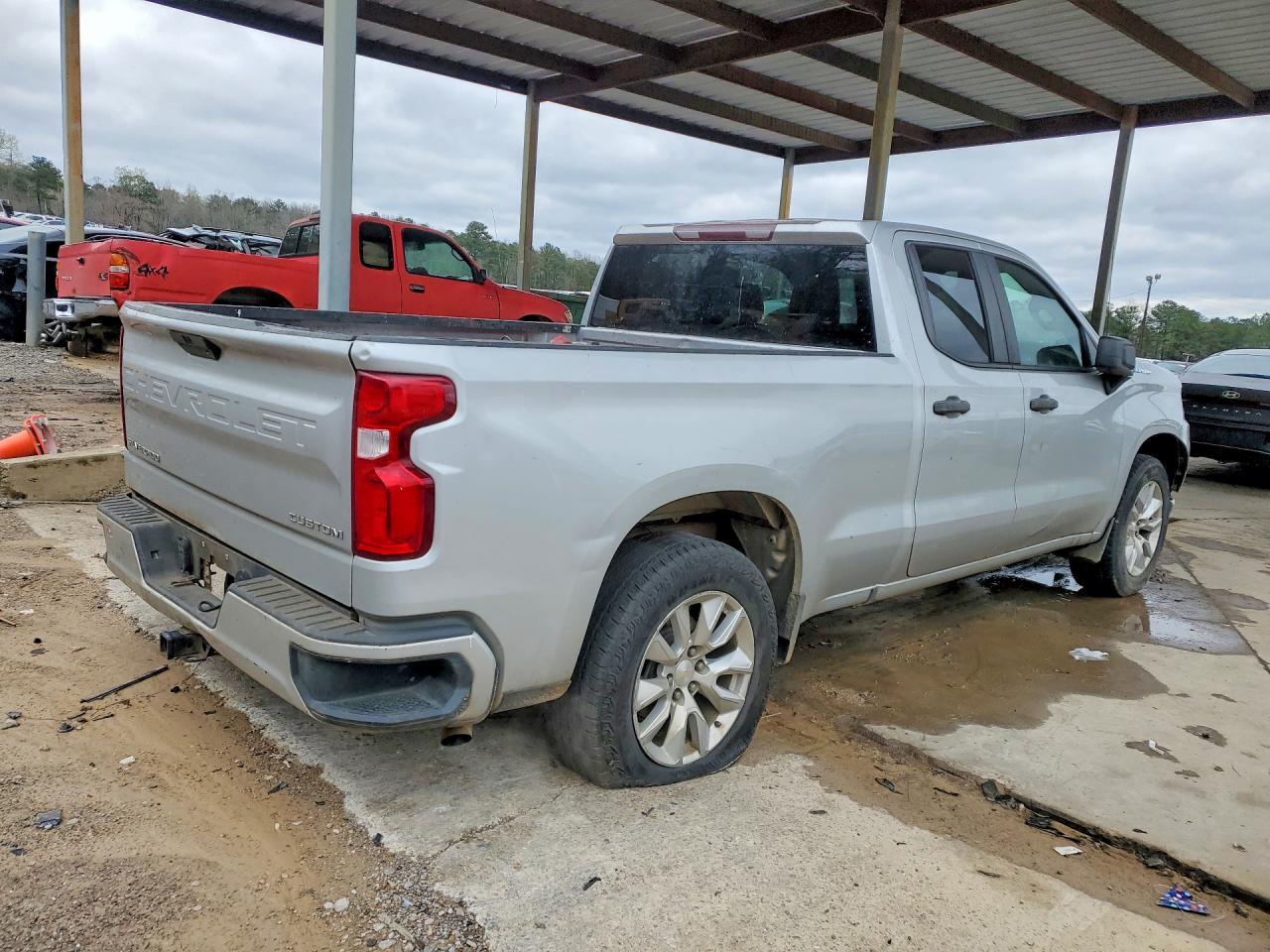 2022 Chevrolet Silverado LTD C1500 Custom