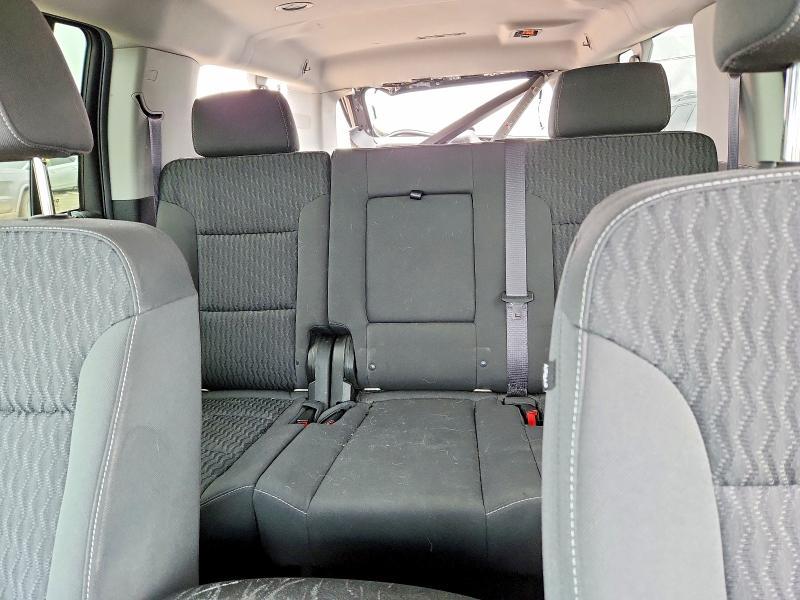 2017 Chevrolet Suburban K1500 ls