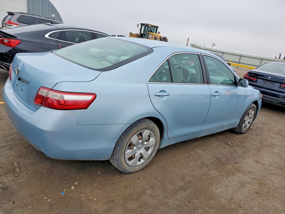 2009 Toyota Camry le