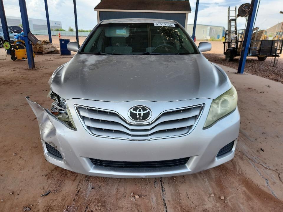 2011 Toyota Camry le