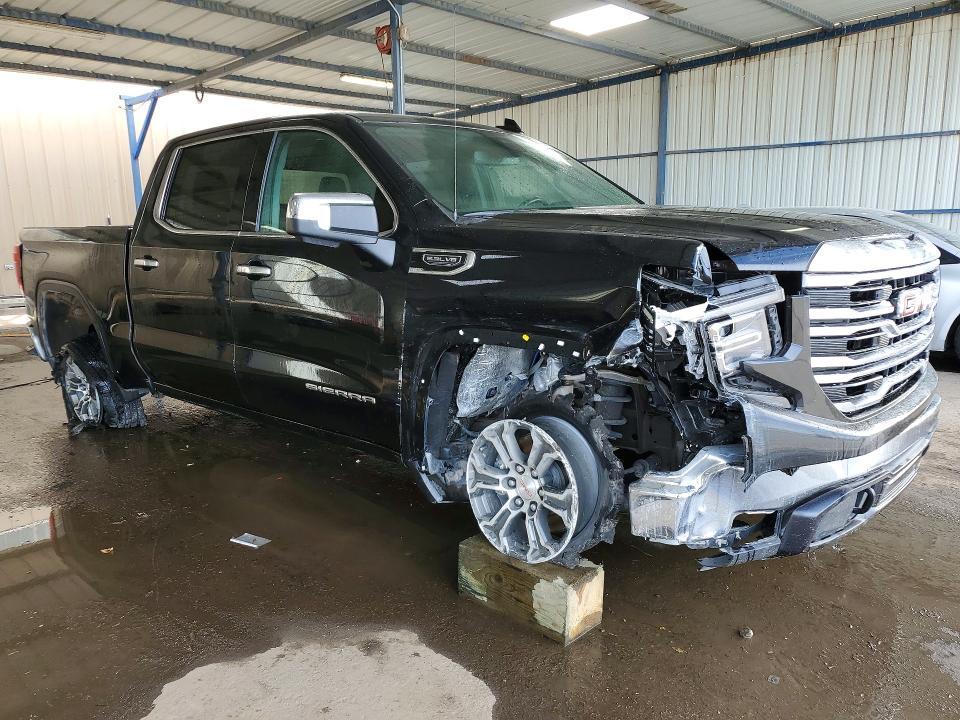 2025 GMC Sierra C1500 SLT