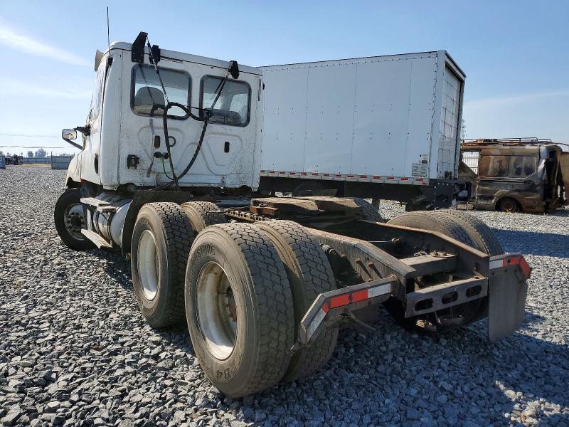 2020 Freightliner Cascadia 126 Semi Truck