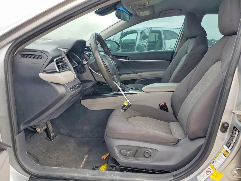 2019 Toyota Camry le