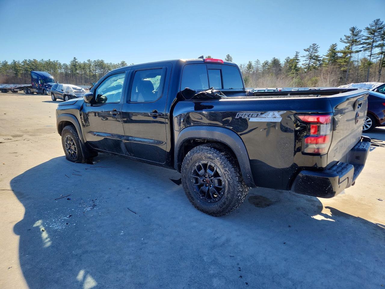 2022 Niss Frontier