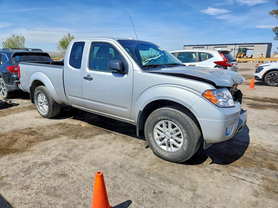 2015 Nissan Frontier sv V6