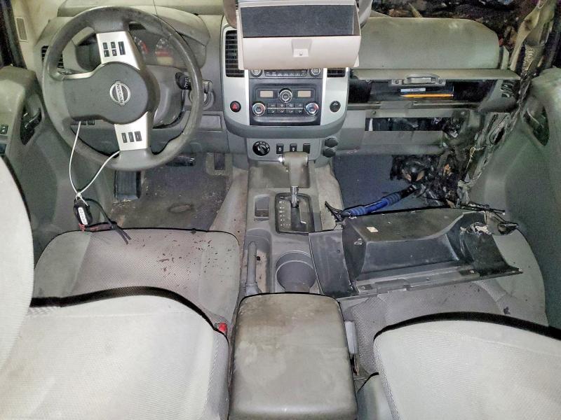 2013 Nissan Frontier sv