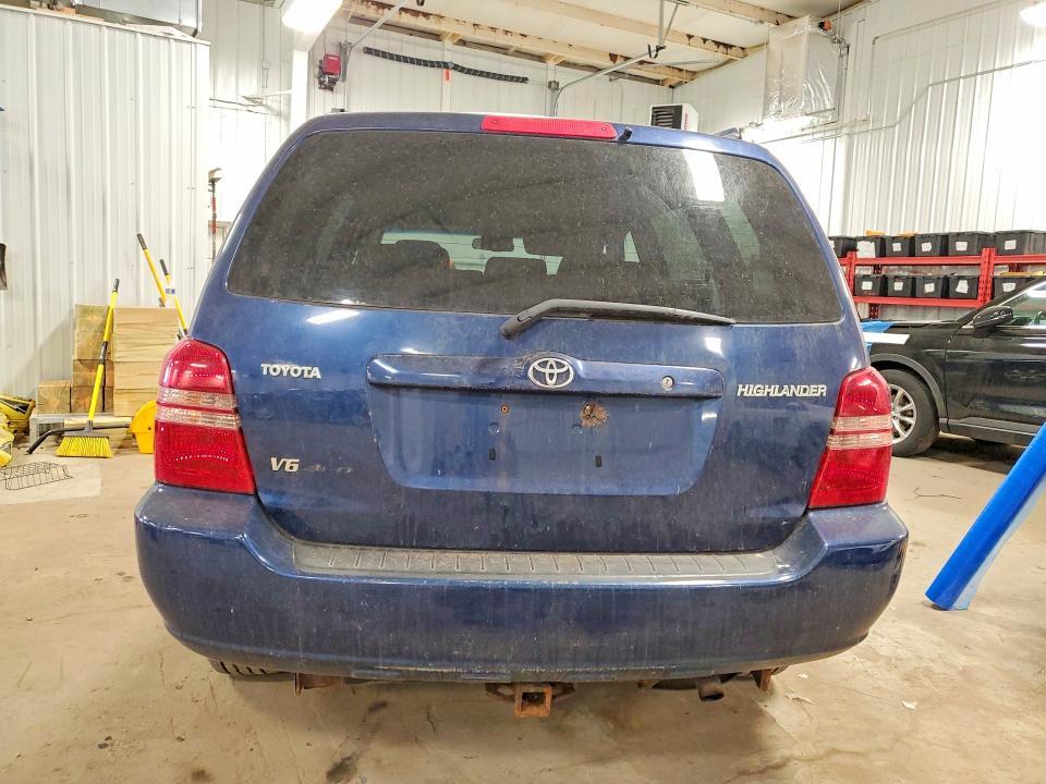 2002 Toyota Highlander Base