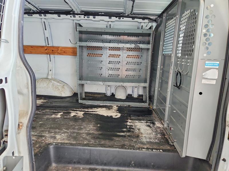 2016 Chevrolet Express 2500 Cargo Utility / Service van