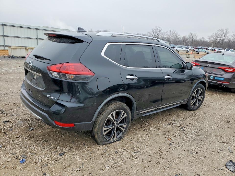 2018 Niss Rogue s