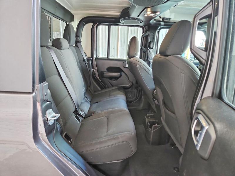 2022 Jeep Gladiator Sport