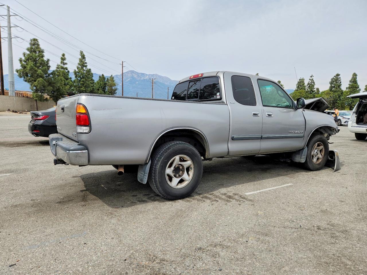 2004 Toyota Tundra SR5
