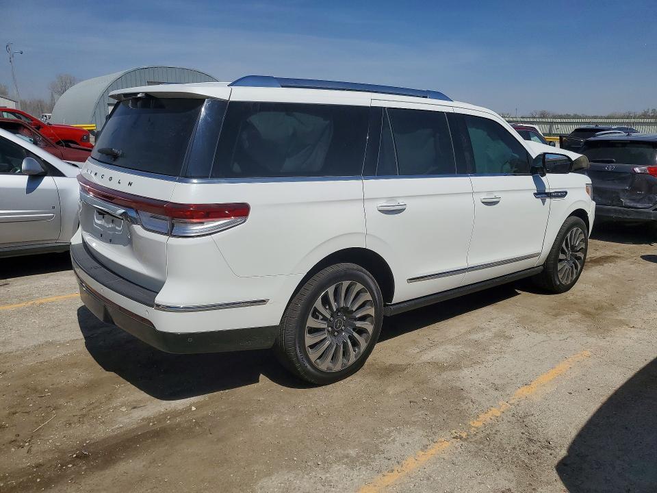 2022 Lincoln Navigator Black Label