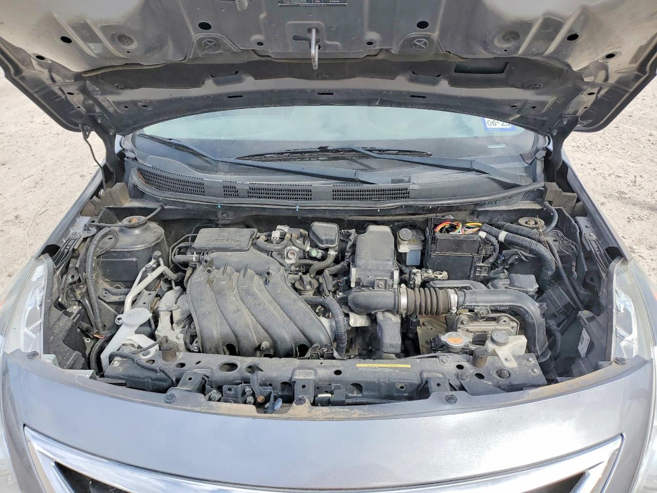 2017 Nissan Versa 1.6 sv