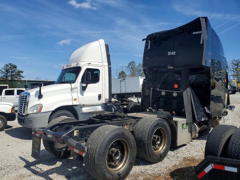 2022 Peterbilt 579 Semi Truck