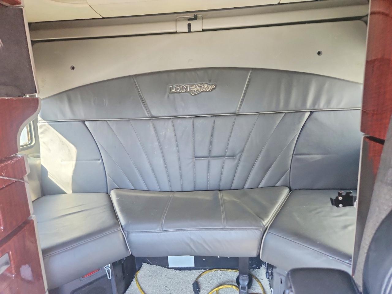 2010 International Lonestar-Semi Truck