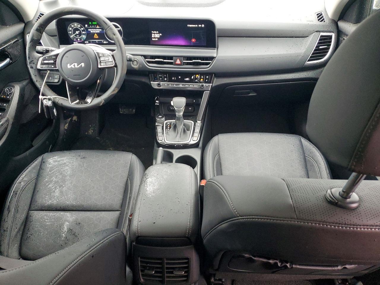 2025 KIA Seltos ex