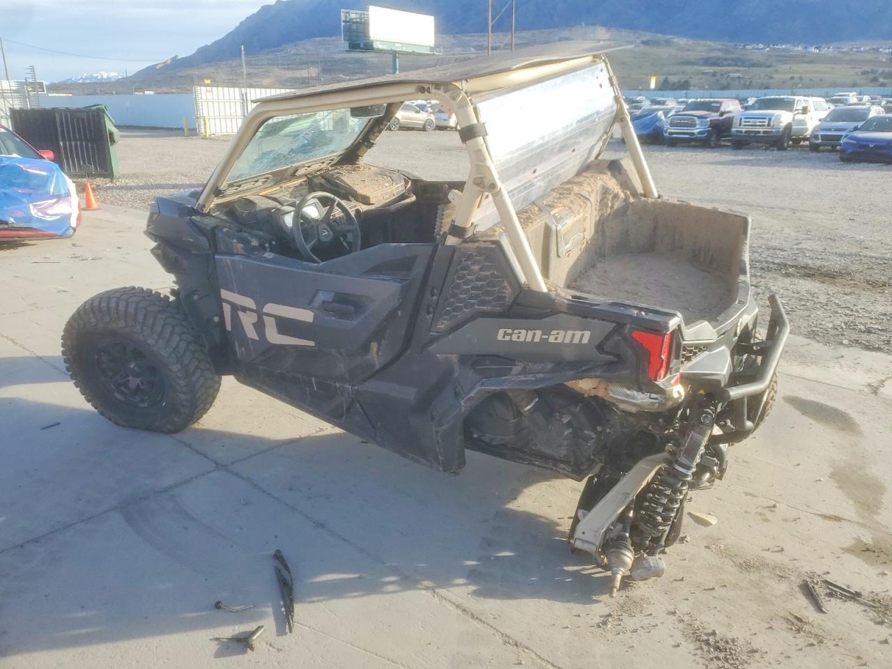 2023 Can-Am Maverick Sport X RC 1000R Utility Vehicle