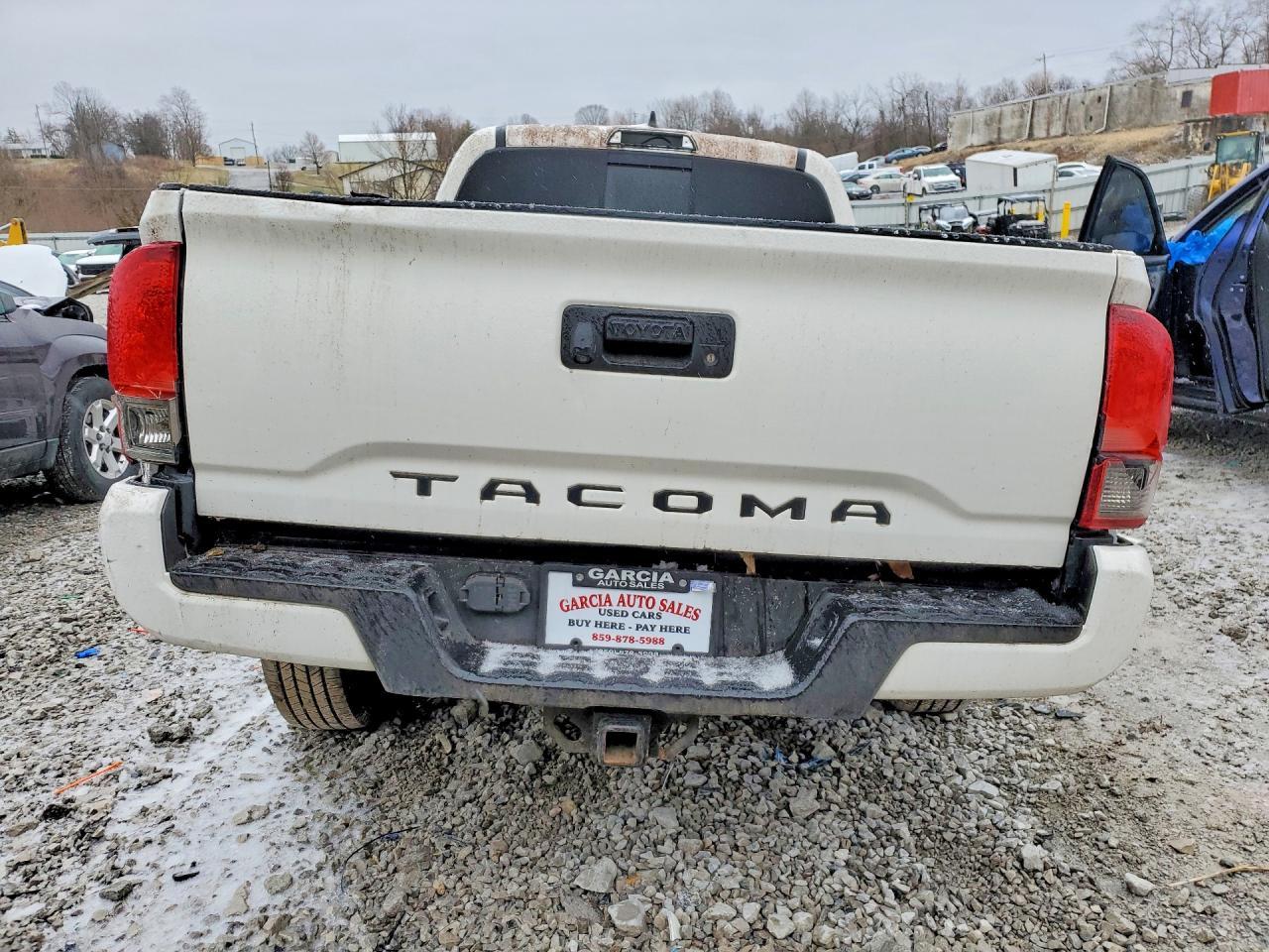 2017 Toyota Tacoma TRD Sport