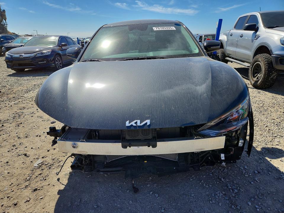 2024 KIA EV6 Light Long Range