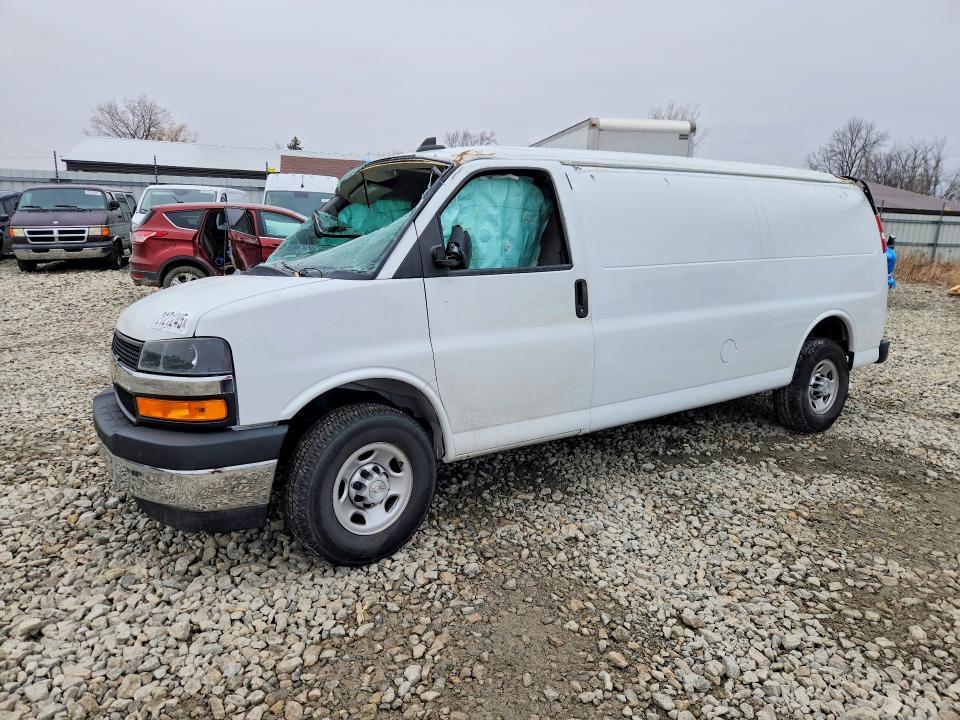 2020 Chevrolet Express 3500 Utility / Service Van