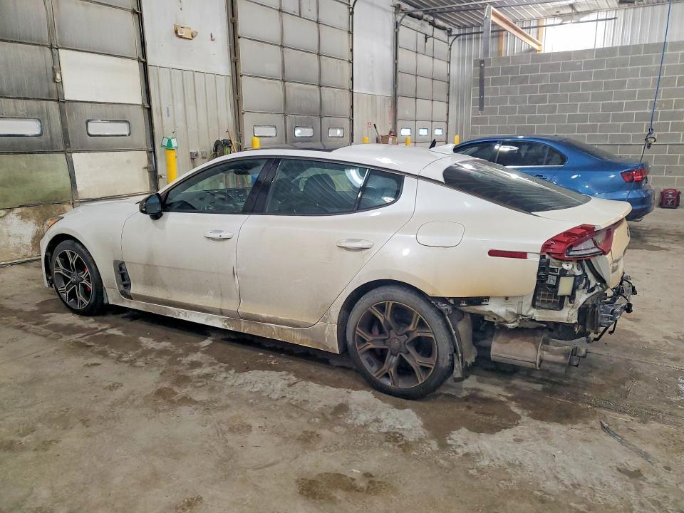 2018 KIA Stinger GT2