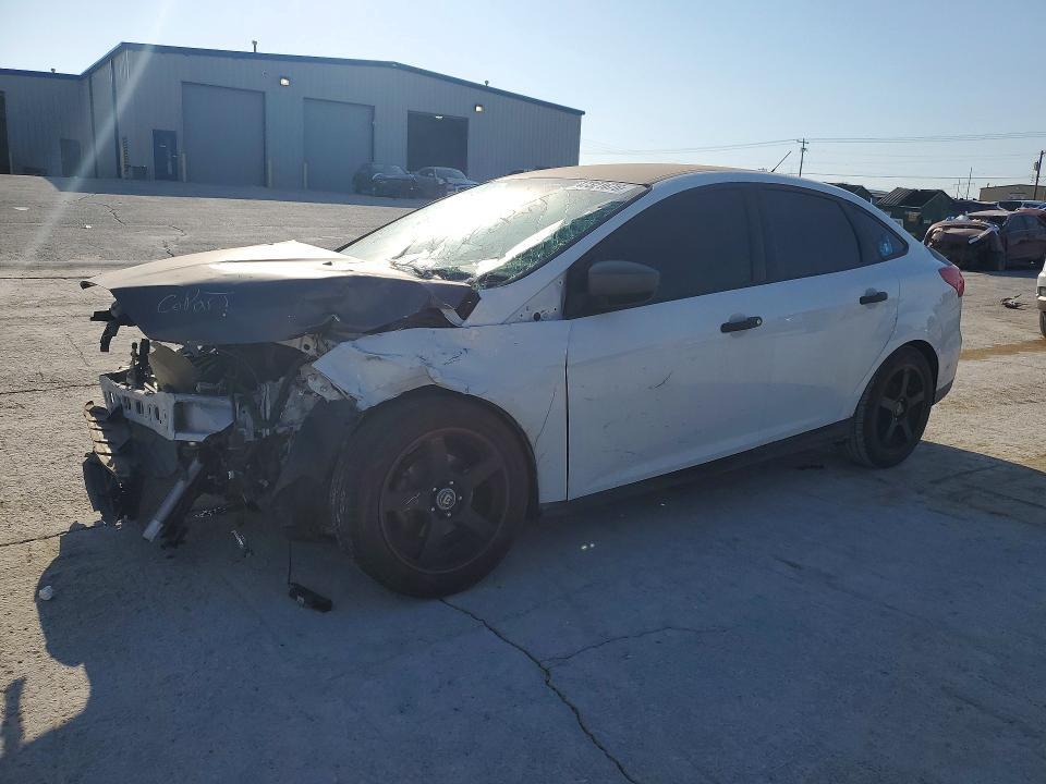 2016 Ford Focus s